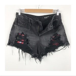 Blank NYC embroidered pocket shorts
